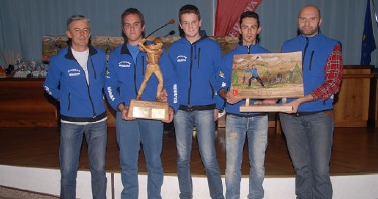 L’équipe qui a gagné en 5ème catégorie : Germano, Joël, Fabien, Thierry, et Christian