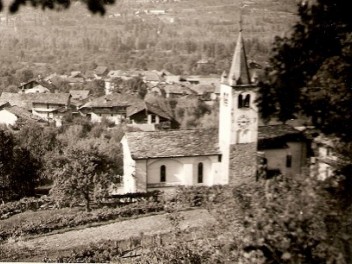 La chiesa e il paese di Jovençan